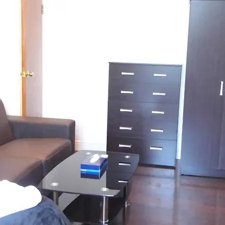 Мини-отель 36 Hyde Park Gate 3*