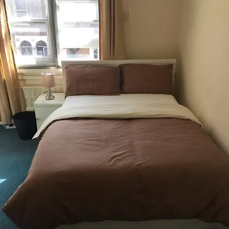 Amity Hostel London