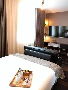 Camden Enterprise 3*