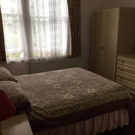 St. James's Guest house 3*