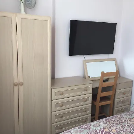 St. James's 3* London