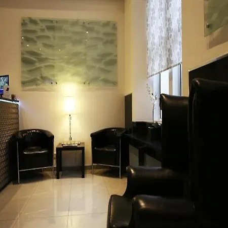 Huttons Hotel, Victoria فندق 3*