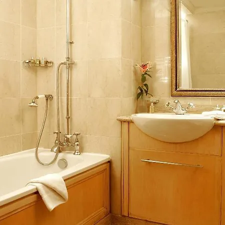 Ascott Mayfair Apartamento