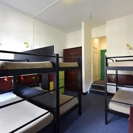 Auberge de jeunesse Equity Point *