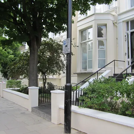 호스텔 Belsize House *