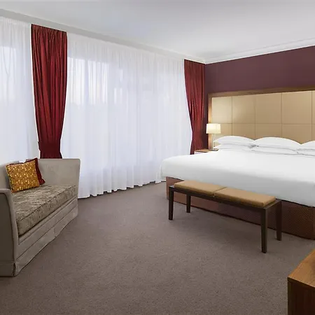 Sheraton Heathrow 4* Hillingdon
