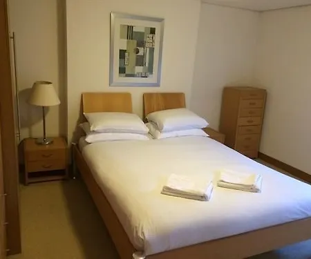 Paddington Southwick Street Apartments * London