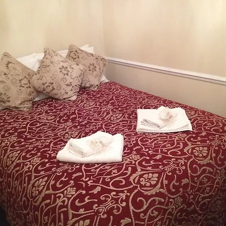 Guest house Larsvale 3*