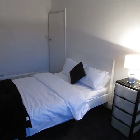 Bed & Breakfast St Mildreds 3*