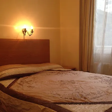 Hotel Mornington Victoria 4*