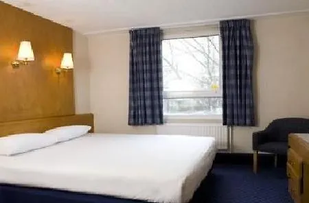 Hotel Travelodge Farringdon 3*
