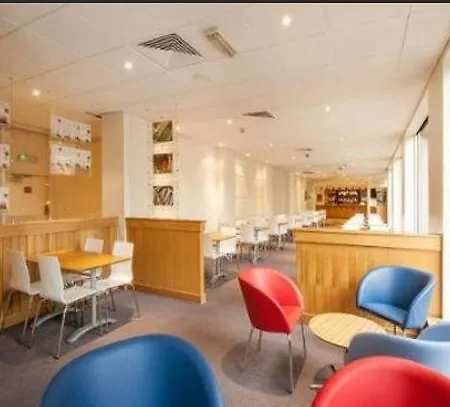 Hotel Travelodge Farringdon 3*