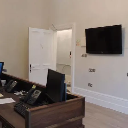 Hyde Park Boutique 3* London