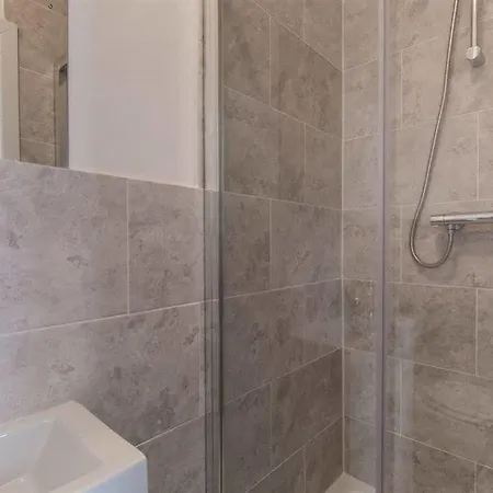 Hotel Lancelot 3*