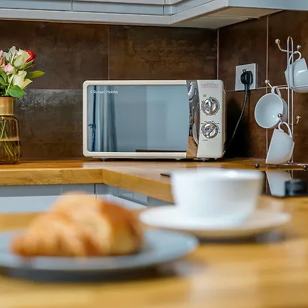 Regents Luxury London