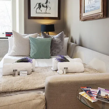 Apartment The Onslow Gardens House London