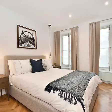 Lifestyle Mayfair Piccadilly Apartment London