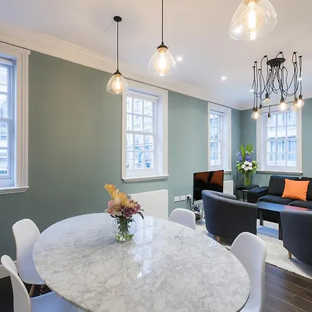 Elegant 2 Bed In Mayfair, Next To Hyde Park London
