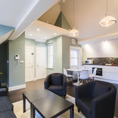 Elegant 1 Bed In Mayfair, Next To Hyde Park London