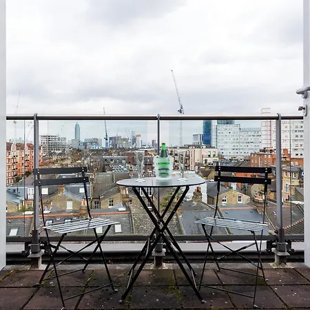 Apartment Luxury Battersea Park With Stunning Views London