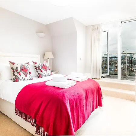 Luxury Battersea Park With Stunning Views *