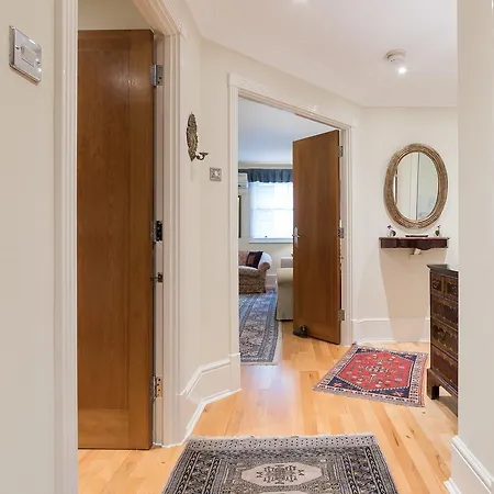 Dover Street Apartment London