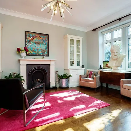 Holiday home Veeve - Crouch End Family