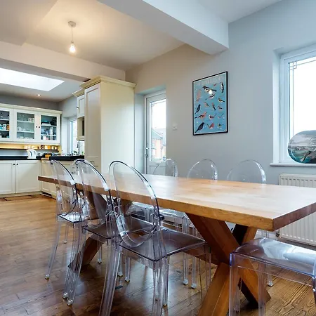 Holiday home Veeve - Crouch End Family *