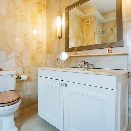 Veeve - Crouch End Family London