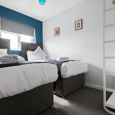 Second Nest Waterloo * London