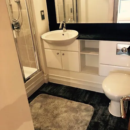 Sheldon Square Paddington Apartment London