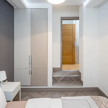 Regents Luxury London