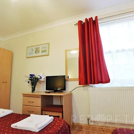 Hotel Elmwood London