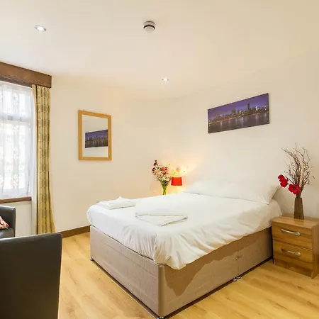 Hotel Brick Lane 2*