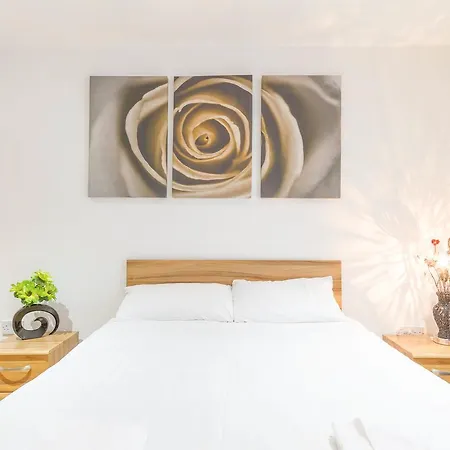 Brick Lane Hotel 2*