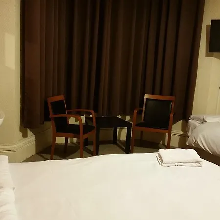 Best Inn Hotel 2*