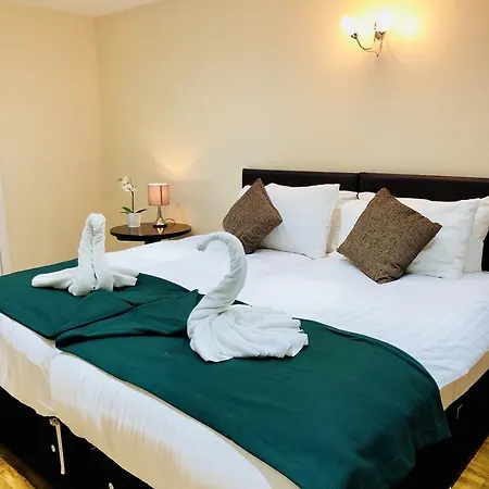 Gable London 3*