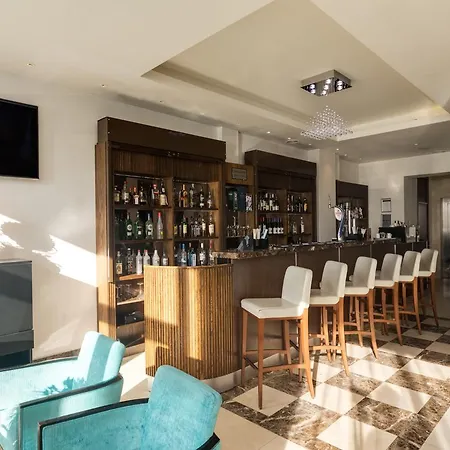 Park Grand Heathrow 4* Hounslow