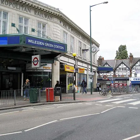 Apartamento Willesden Short Let London *