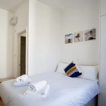 Apartment Ifield Road By Mayfair London