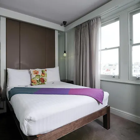 Hotel Signature Townhouse Hyde Park 4*