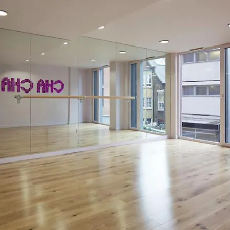 Hashtag Shoreditch- Students & Teachers Only Hostel