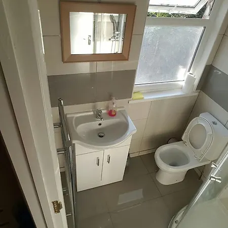 Upton Park Guest house