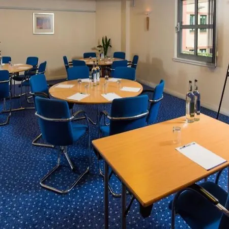 Holiday Express London-hammersmith By Ihg Hotel London