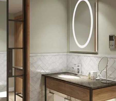 Apartment Lincoln Plaza London