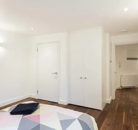 Fleet Street 4 Apartment *