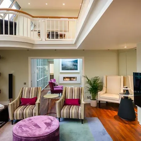 Adam And Eve Mews Apartment London