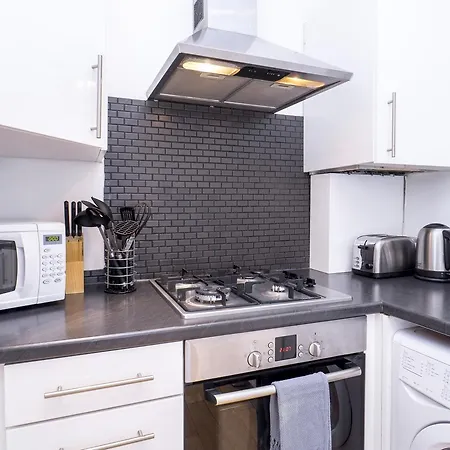 York Way Spacious Apartment