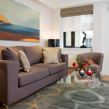 Fraser Apartmanhotel 4*