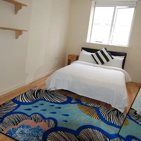 Destination 43 Hostel London